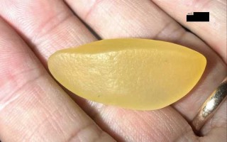 戈壁遗珍，流光凝黄——金丝玉黄宝石光原石品鉴