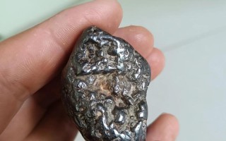 陨石收藏入门，野外捡陨石基础识别特征