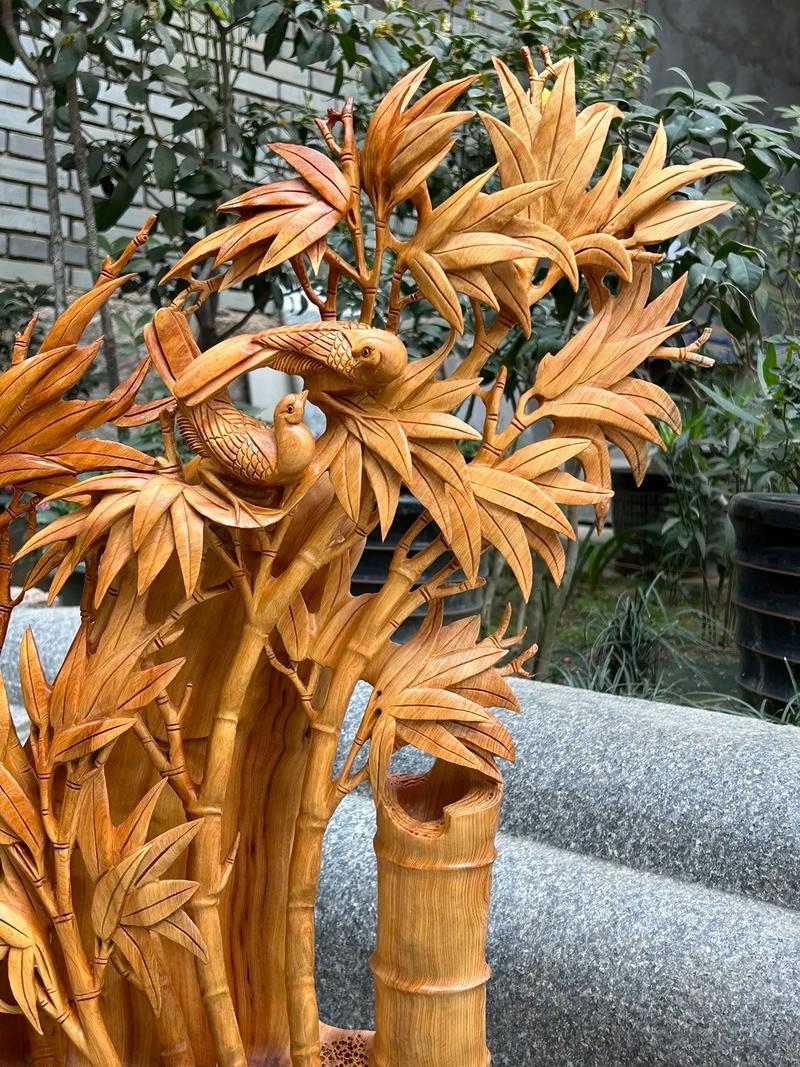 崖柏根雕《竹林双喜》：一木藏山野，竹鸟寄清欢