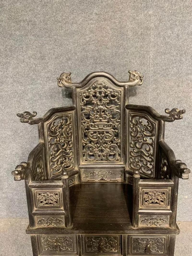 老木器包浆养护红线：哪些操作会永久破坏原生皮壳
