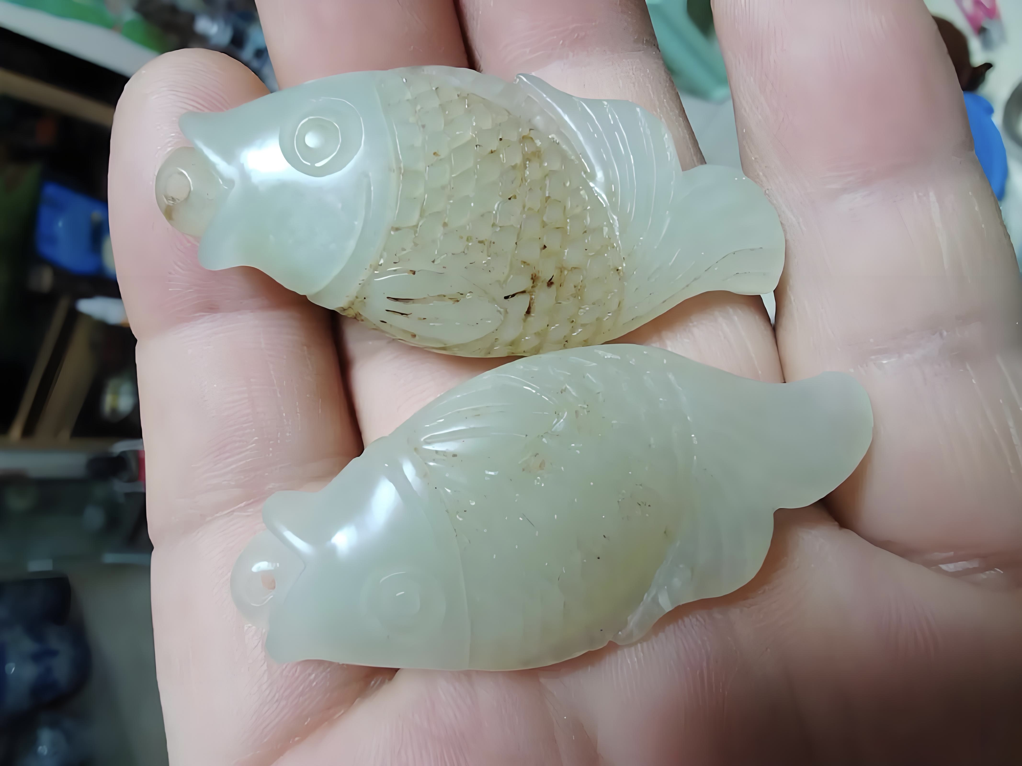 新手别追成对古玉，地摊同款老玉百分百模具仿品