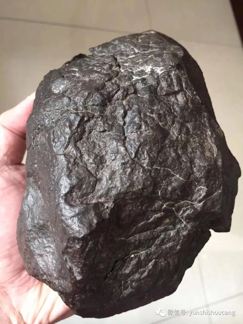 陨石气印真假拆解，新手别被人工造假石头忽悠
