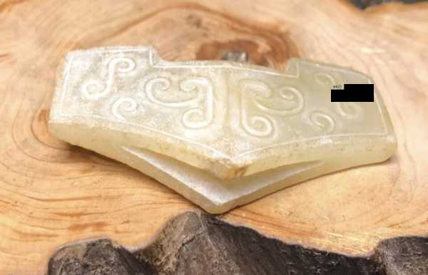 玉剑格：藏于剑锋之间的汉玉风骨