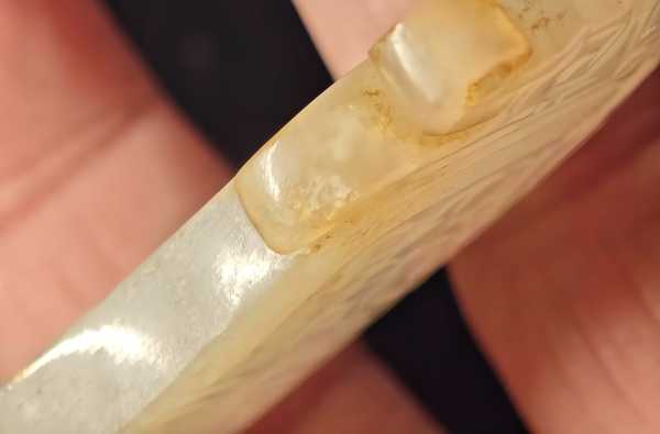 商周凤鸟古玉雕琢工法解析