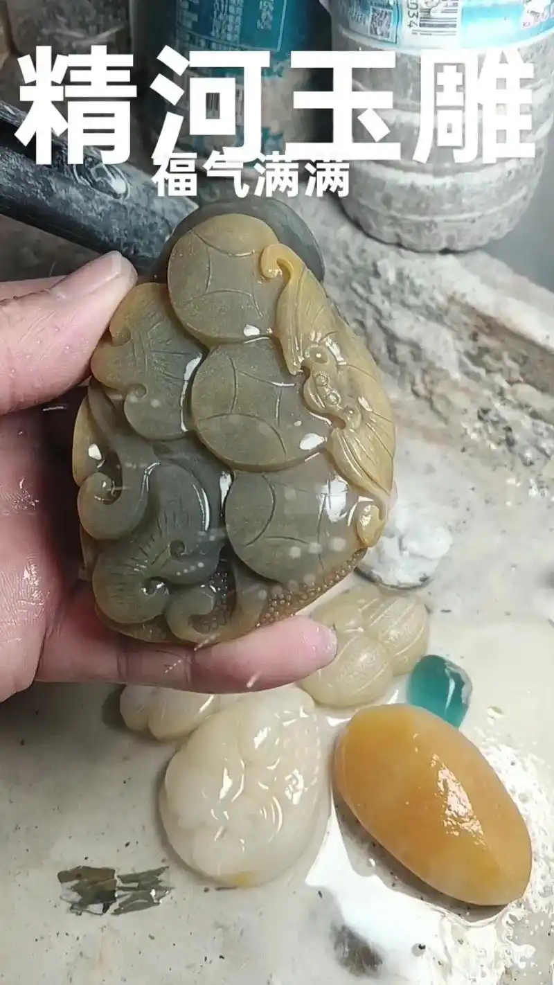戈壁美玉入匠心——金丝玉的玉雕艺术与俏色美学