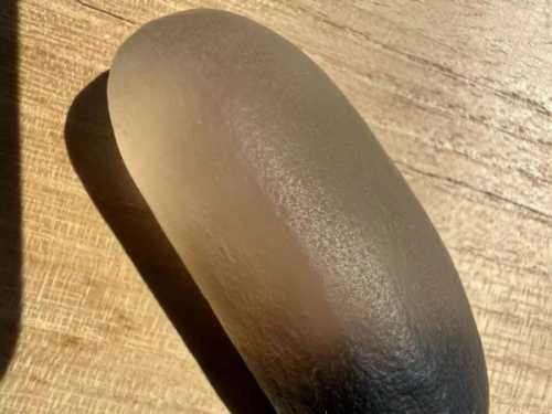 这是金丝玉·宝石光(黑皮宝石光,戈壁籽料) 这是金丝玉·宝石光(黑皮宝石光,戈壁籽料)