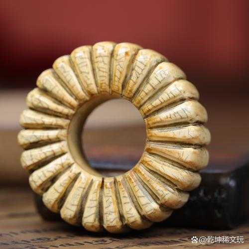 传世老牙件特征，岁月沉淀形成的独有质感