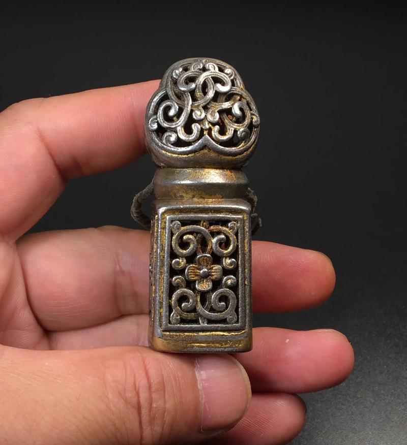 传世杂项与出土杂项,外观特征及差异详解 传世杂项与出土杂项,外观特征及差异详解