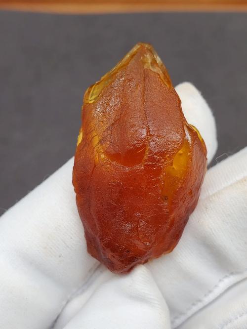 俄料原石特征识别,天然皮色与人工烤色染色甄别方法 俄料原石特征识别,天然皮色与人工烤色染色甄别方法