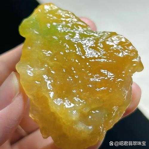 教你上手看原石，看懂石质纹理避开酸洗造假原石
