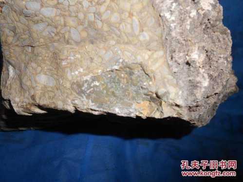 鱼子石养护要点，避免鱼子石表面颗粒受损