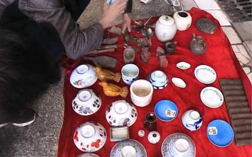 地摊杂项常见造假套路,选购杂项别听摊主讲故事 地摊杂项常见造假套路,选购杂项别听摊主讲故事