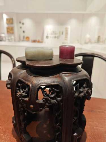 新手玩香事雅器，不用盲目追求高价老香器