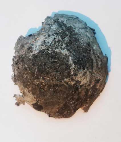 普通石头与陨石区分,简单肉眼辨别陨石方法 普通石头与陨石区分,简单肉眼辨别陨石方法