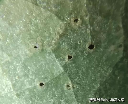 瓷器做旧造假方式,酸洗打磨仿老瓷器识别 瓷器做旧造假方式,酸洗打磨仿老瓷器识别